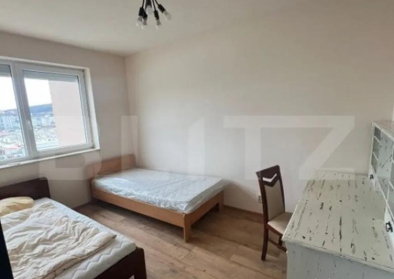 Apartament 3 camere, 66 mp, parcare, zona ViVO - 2