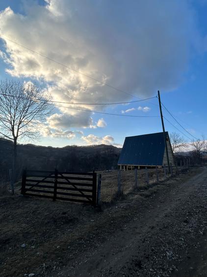 Casa Lemn A-frame cu Teren 1.100mp - 1