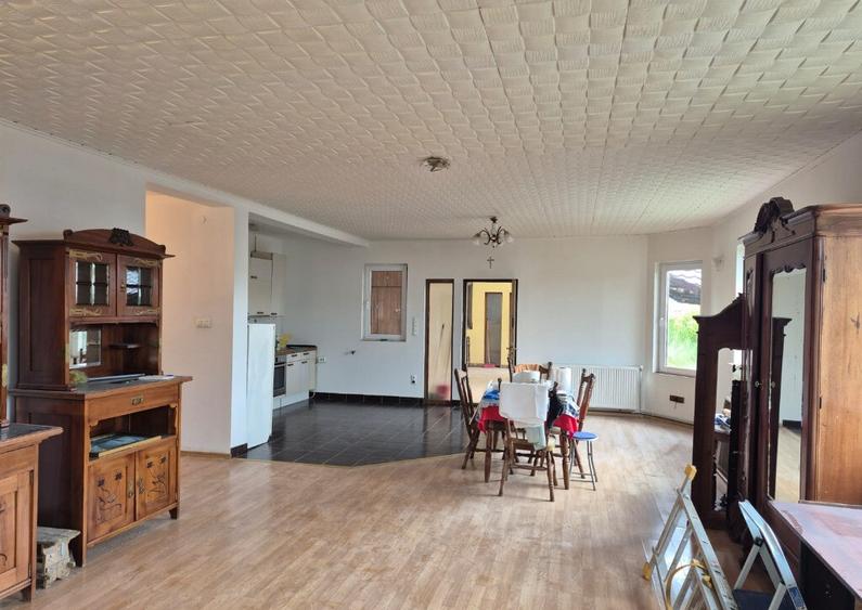 Sat Sasar, parte duplex, 7 ari teren - 2