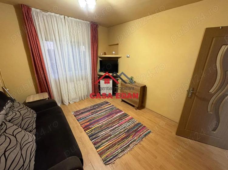 Garsoniera in Campina--1000 lei - 3