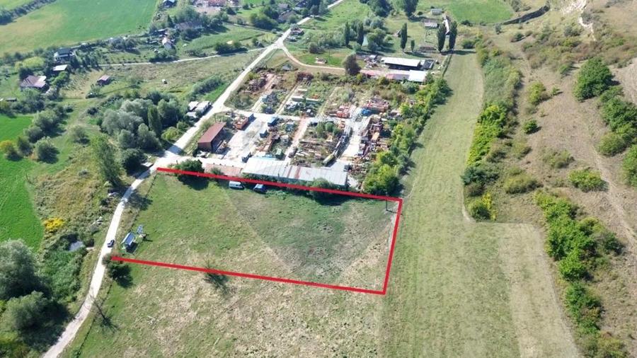 Teren intravilan - 4400 mp Tarnava - 1