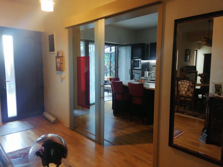 Elisabetin-Girocului -Vila- 5 camere -333 mp utili - 6