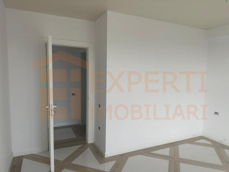 Apartament 2 camere de vanzare, situat in Tomis Plus, Constanta - 3