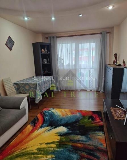 Apartament 3 camere decomandat zona Noua