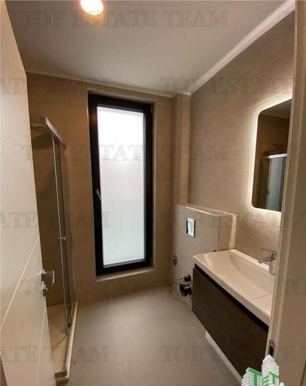 Casa de / Pipera / Scoala Americana - 4