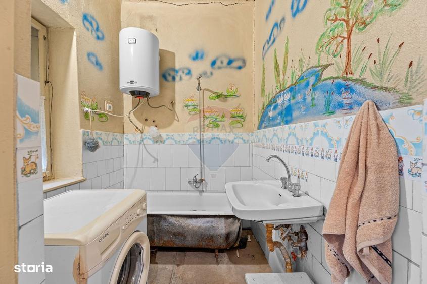 Casa 4 camere + anexe, teren 760 mp Pilu, jud. Arad - 1