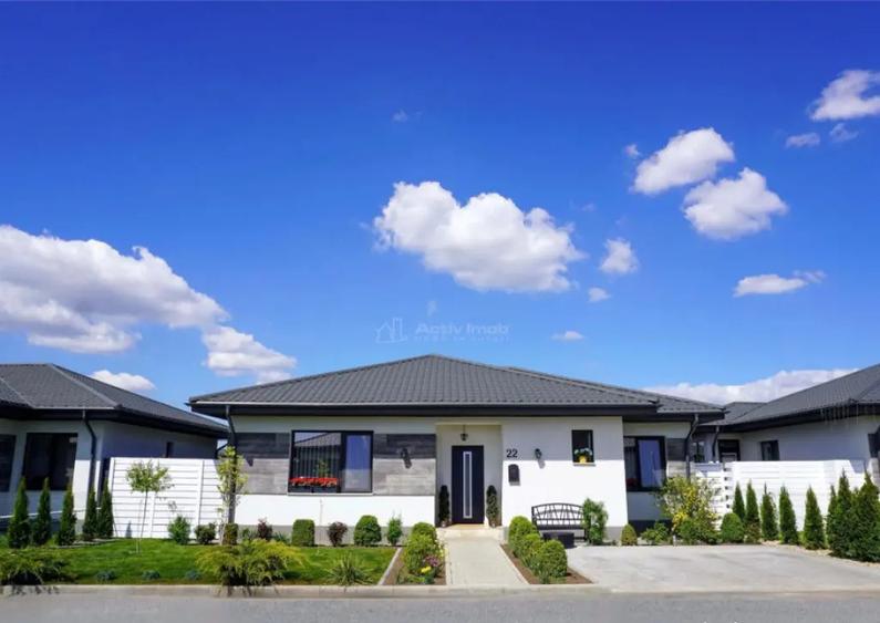 Casa complex -Corbeanca-Tamasi- 4 camere - 2 bai - 121mp - 4 - 7