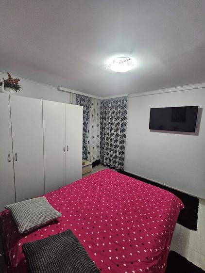 proprietar vand apartament et.1 ostroveni anl centrala - 4