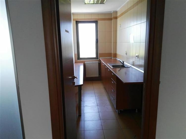 Spatii pentru birouri la super preturi - de la 9 Euro/mp - 26
