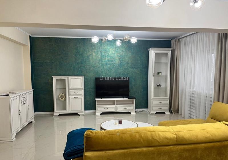 Vanzare apartament 3 camere transformat in 2 | Decebal | 76mp