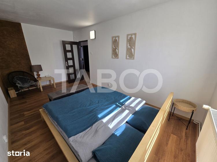 Apartament cu 3 camere decomandat în Turnișor