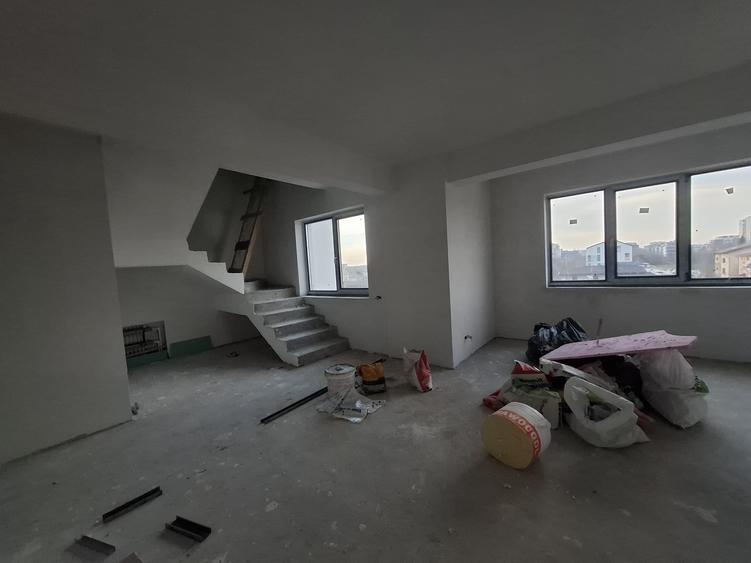 Penthouse zona Prelungirea Ghencea - 13