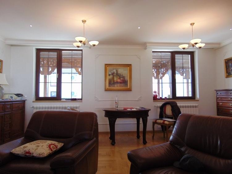 FARA COMISIOANE linga padure Vila 7 camere mobilata 4 bai 2 terase pe 1600mp - 20