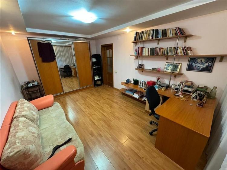 Apartament 3 camere, etaj 5, zona ultracentrala - mobilat - utilat - 7