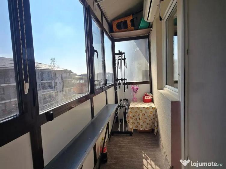 Vand garsoniera in dobroesti central - 8