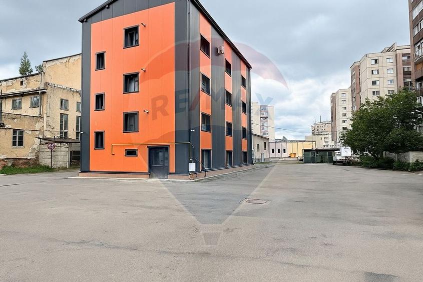 Spațiu de birouri  zona 13 Decembrie- Etaj 1 - 13