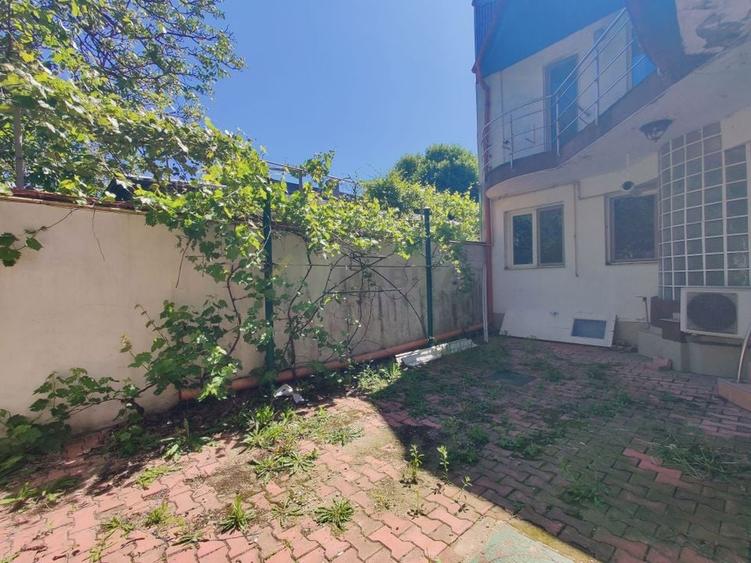 VIla 6 camere Parc Bazilescu, la 9 minute de metrou. - 28