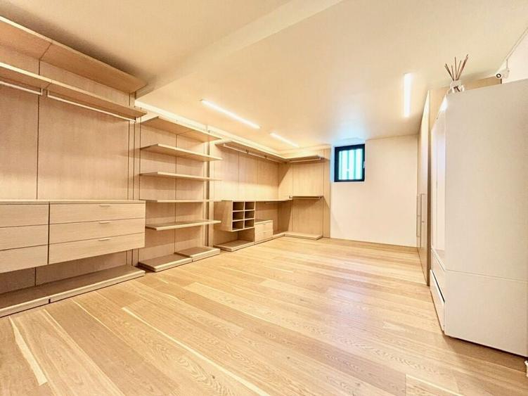 Villa with modern architecture, heated pool, 1000sqm yard, Iancu Nicolae area - 18