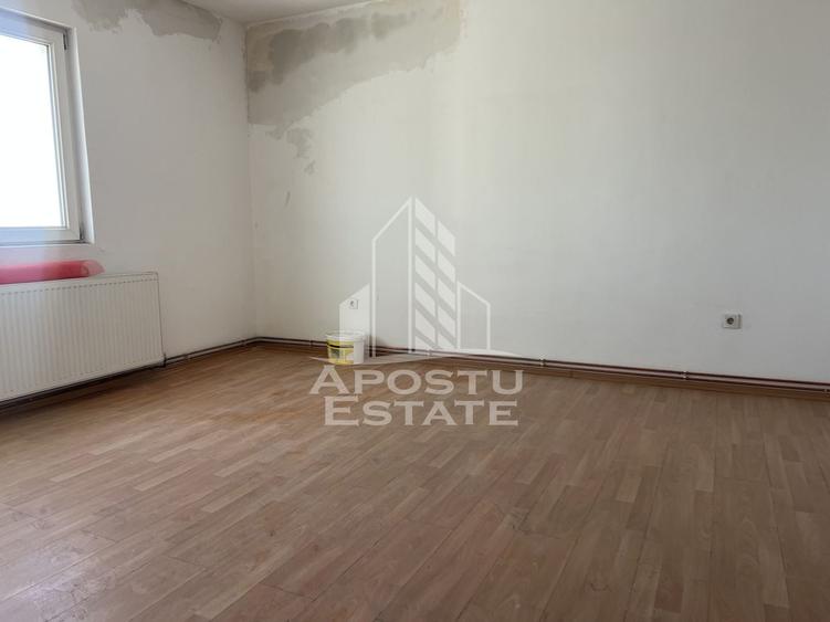 Ap cu 3 camere decomand,de vanzare,et1,390mp teren, intre Giarmata/Dumbravita - 1