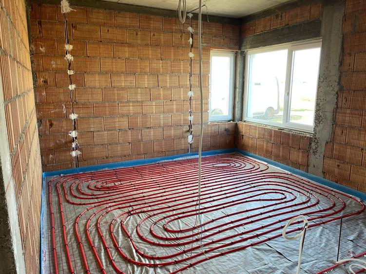 Comision 0 - Dezvoltator 4 cam curte proprie - 155000eur TVA si parcare inclusa - 3