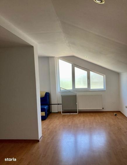 Inchiriez Vila/Cladire, Curte si Garaje - Ideal Sediu Firma/ Birouri - 3