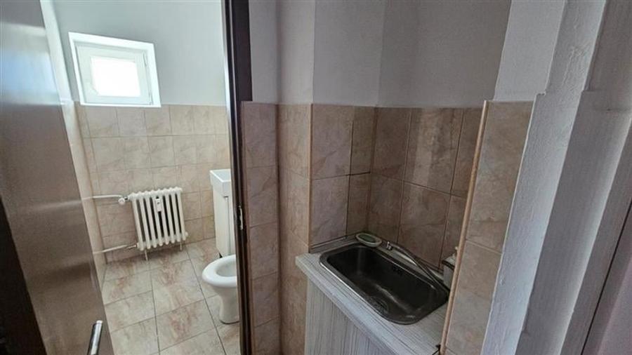 Spatii birouri metrou Tineretului de la 70 mp - 9