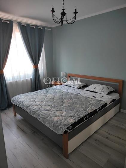 Apartament 3 camere | Parcare | Zona Sesul de Sus | floresti