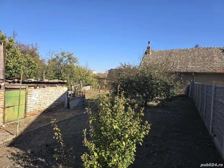 vand casa in Jimbolia str Republicii. - 2