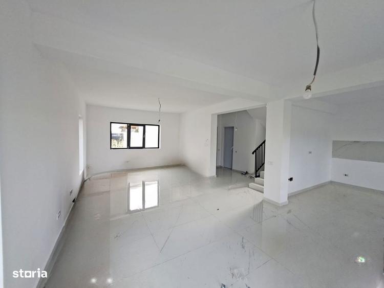 Casa P+ 1Etaj / 5 camere / Com Berceni/ COMISION 0% - 7