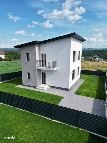 Casă cu 4 camere cu Teren 410 Mp în Cug