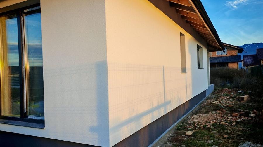 Casa la cheie in CRISTIAN pe Parter, zona de vile,250.000 euro - 3