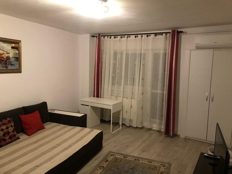 Studio - Timpuri Noi - Bloc mixt monolit: de închiriat pentru 6-8 luni - 2