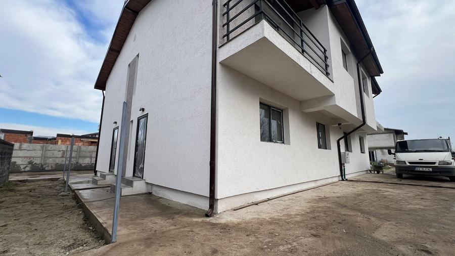 OFERTĂ! Casă 3 camere P+1 | 2 parcări | Curte | 90.000 € - 1