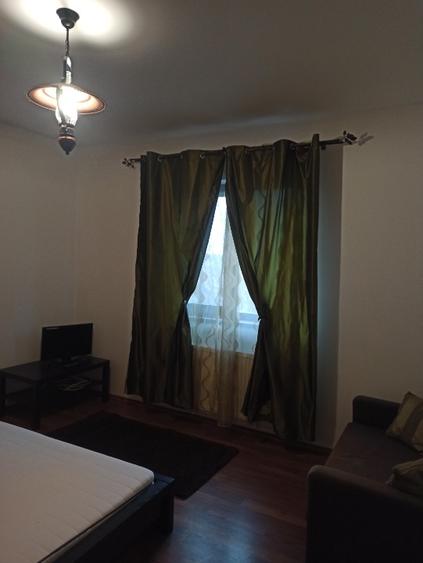 De vânzare casa in zona liniștită  - 11