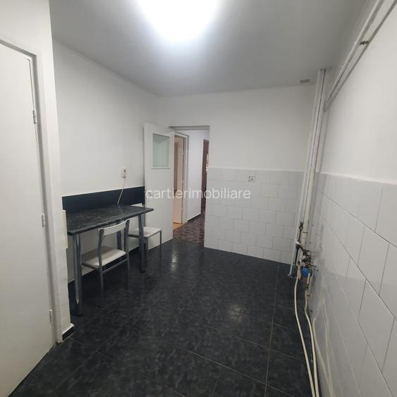 Apartament 3 camere decomandat Tatarasi