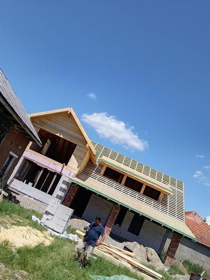 Casă cu 4 camere în Măgoaja