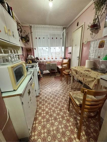 Apartament cu 2 camere nedecomandat în Rogerius