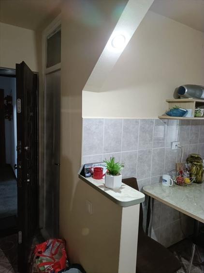 Apartament cu 2 camere nedecomandat în Mărăști