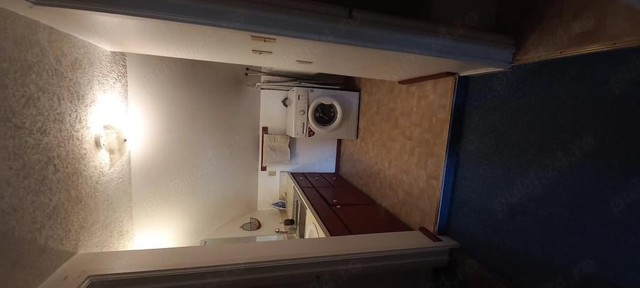 Casa de vanzare Suceava ideal AirBnB Triplex 356mp cu bai, bucatarii, utilitati separate 5 parcari - 1