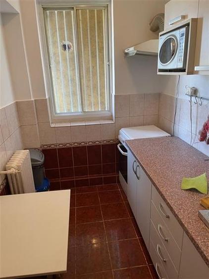Apartament cu 2 camere semidecomandat, mobilat în Cișmigiu