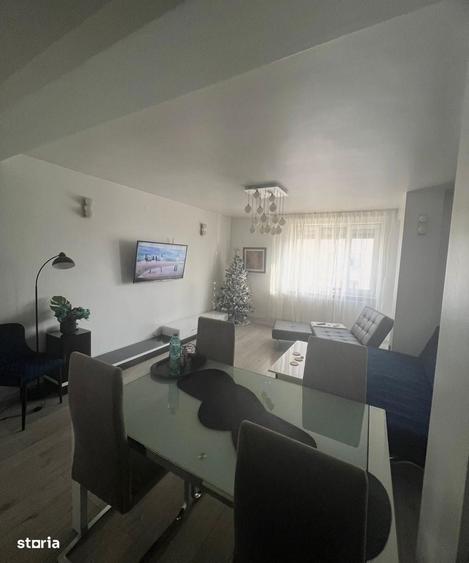 Apartament cu 3 camere în Ultracentral