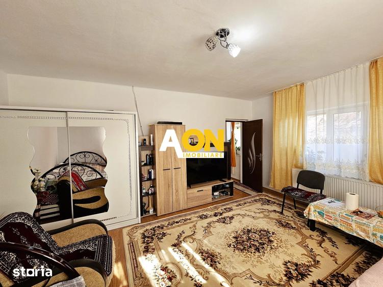Casă cu 4 camere cu Teren 2084 Mp în Sântimbru