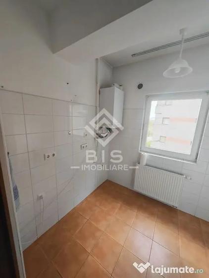 Apartament cu 2 camere decomandat în Sud