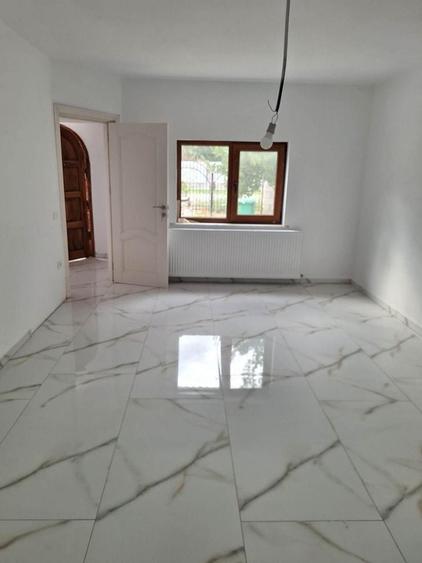 Casă cu 2 camere în Mihail Kogălniceanu