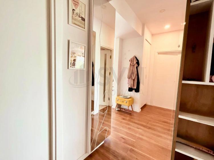Apartament cu 4 camere decomandat în Lacul Tei