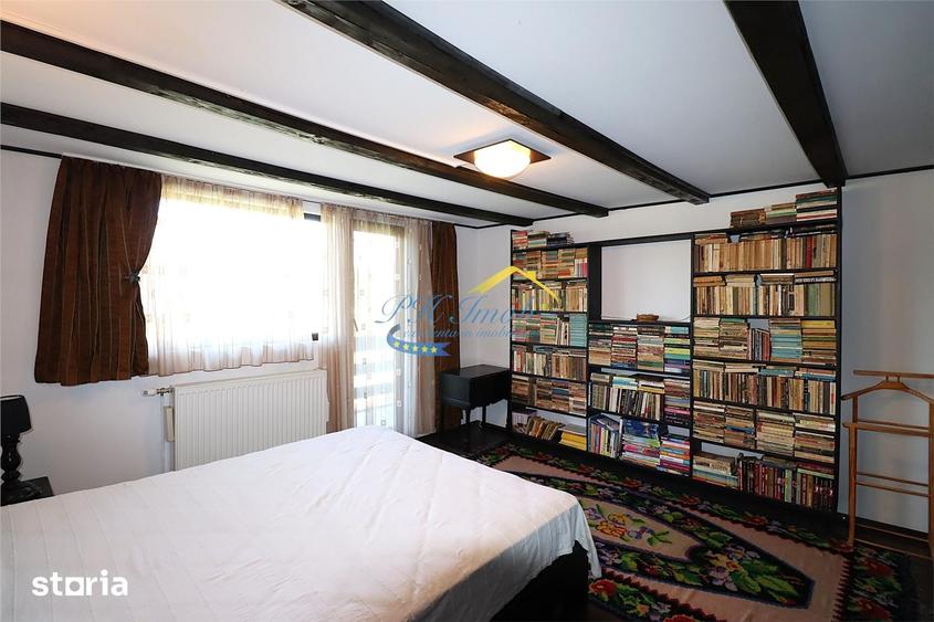 Casă cu 6 camere cu Teren 1593 Mp în Brebu