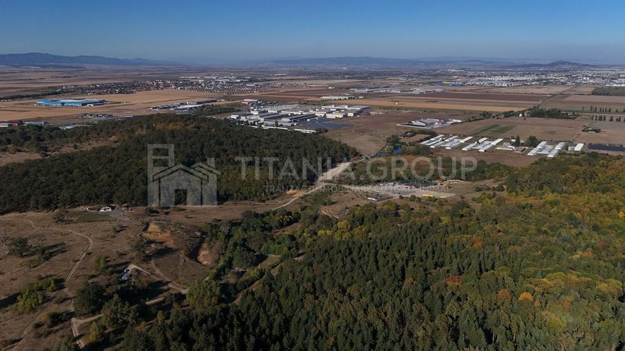 Teren Construcții extravilan de 2283 mp, în Cristian