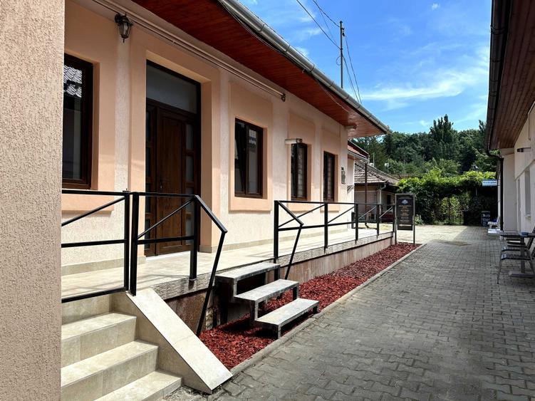 Spațiu comercial, de 120 mp, în Exterior Vest