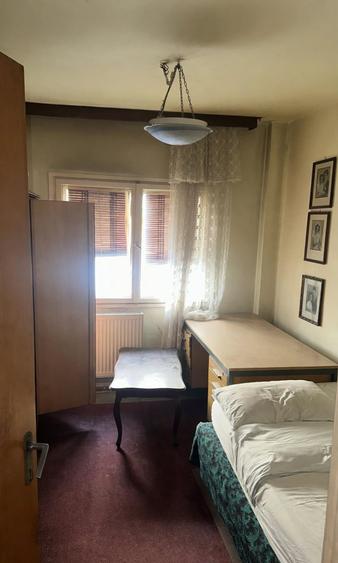 Apartament cu 3 camere decomandat în Rahova