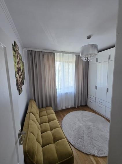 Apartament cu 4 camere decomandat, mobilat în Tomis III